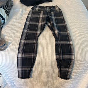 Plaid leggings
